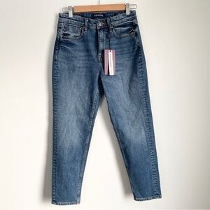 NWT Vigoss Friday Tapered Boyfriend jeans